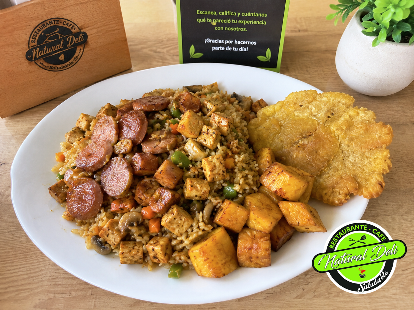 Arroz paisa vegetariano Natural Deli - Restaurante saludable Bogotá