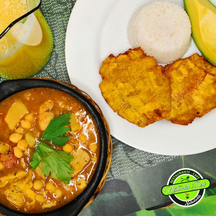 CALLOS-MADRILENA_2 Steak encebollado - Natural Deli Restaurante Saludable Bogotá