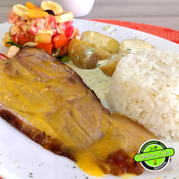 PANCETA-DE-CERDO Muslitos de pollo napolitanos - Menú - Natural Deli - Restaurante saludable en Bogotá