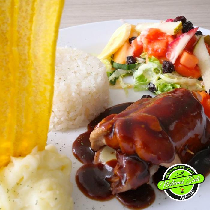 rollo de cerdo al tizon Pierna pernil shangai - Menú - Natural Deli - Restaurante saludable en Bogotá