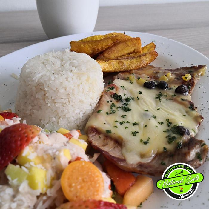 Cerdo hawaiano - Menú - Natural Deli - Restaurante saludable en Bogotá Cerdo hawaiano - Menú - Natural Deli - Restaurante saludable en Bogotá